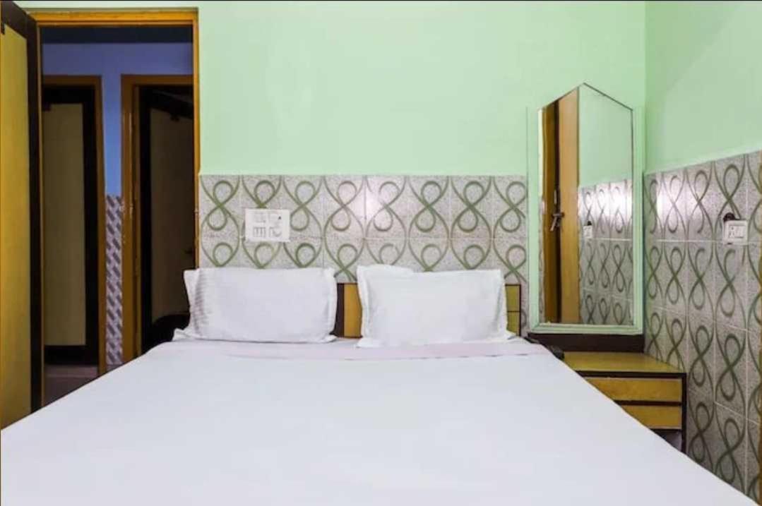 Pop Hotel Nand Palace เจฮานซี ภายนอก รูปภาพ